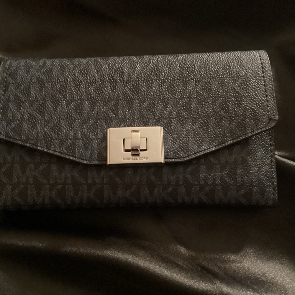 Women’s wallet